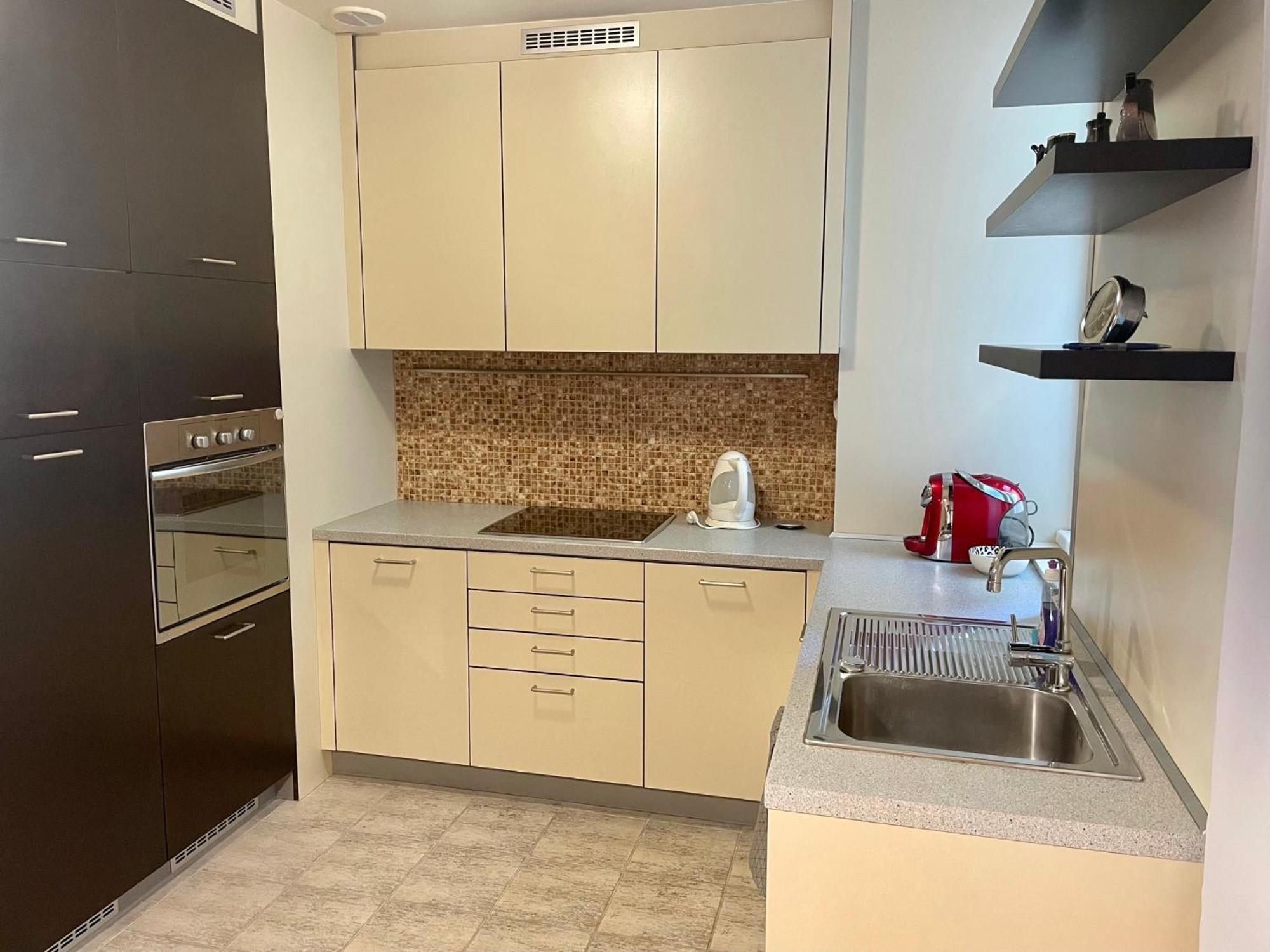 Huge Two Floor Apartment On The Park Colonnade With Free Parking For One Car, 160 Sqm Karlsbad Exterior foto